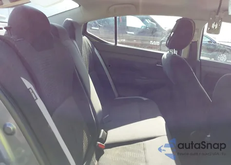 2021 Nissan Versa Sv Xtronic Cvt из США, поврежденный, VIN 3N1CN8EV6ML824422